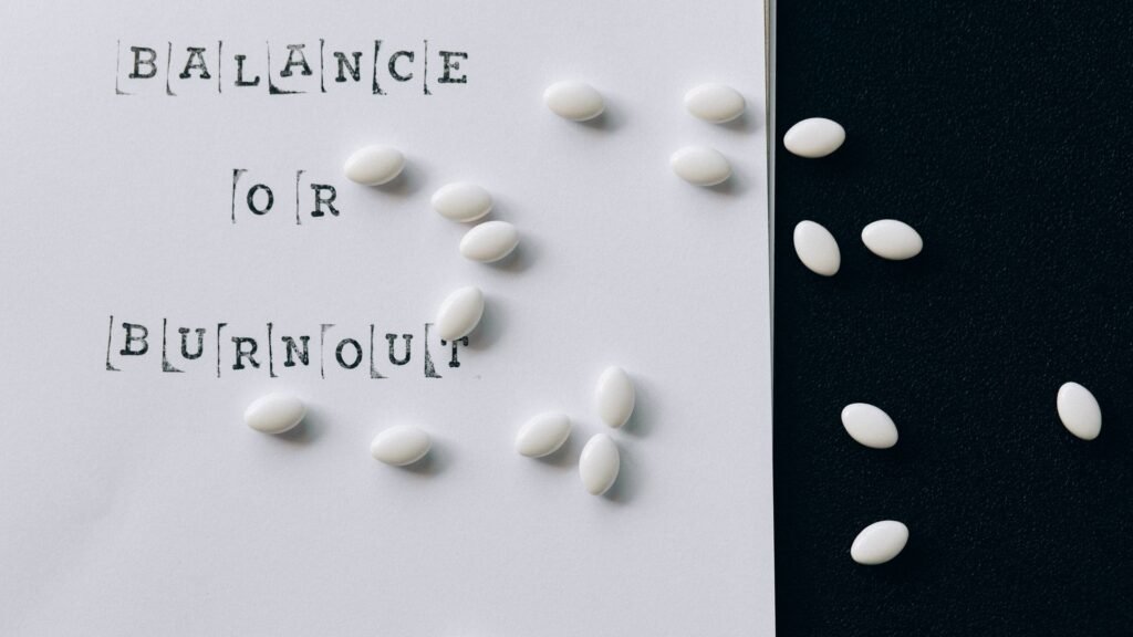 how does modafinil work